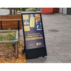 Digitales Staffelei-Totem für den Außenbereich/kaufen/rapidoprinting